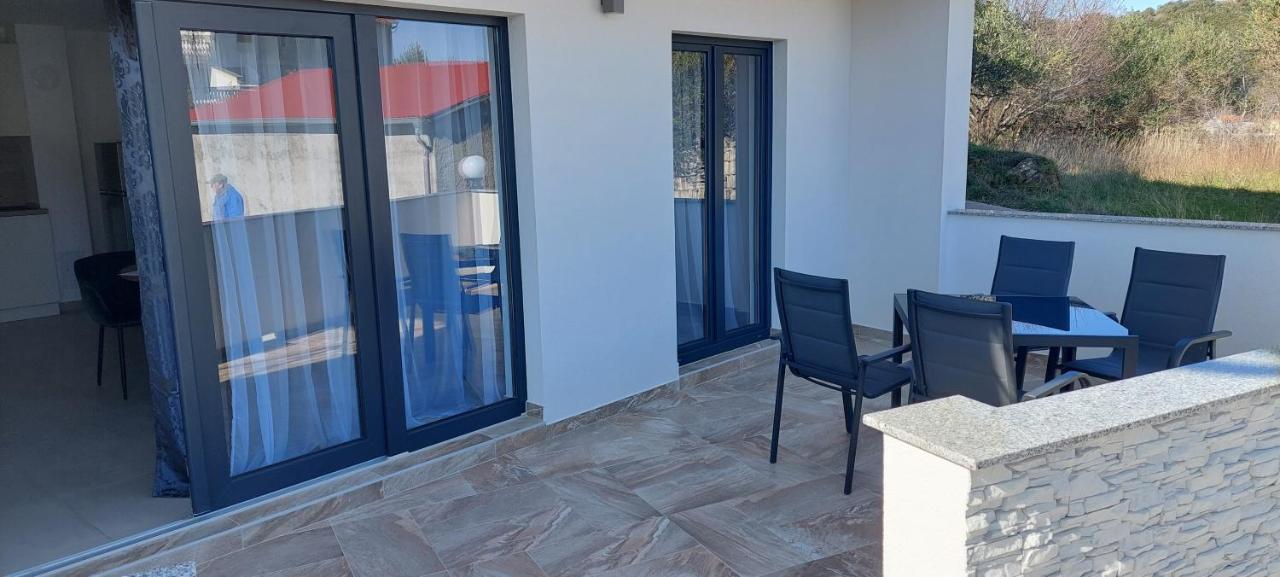 Cecilija Appartement Supetarska Draga
